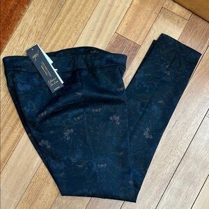 UP! Fantasia sz 10 pants